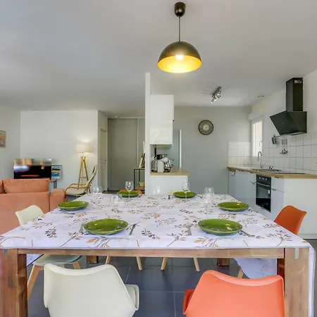 Maison 6 Personnes Climatisee, Jaccuzzi, A 5 M Des Plages Et Du Port Вилла *